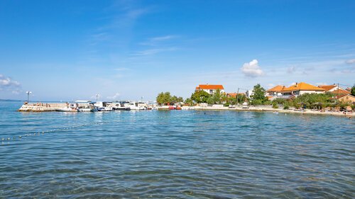 Why buyers look beyond Zadar itself
